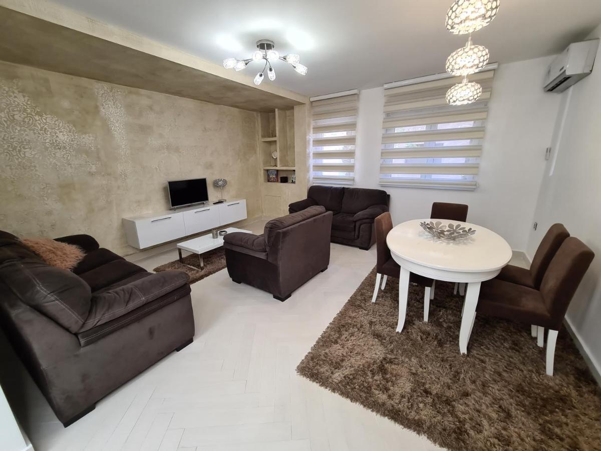 Adonis Apartment Novi Sad Exterior foto