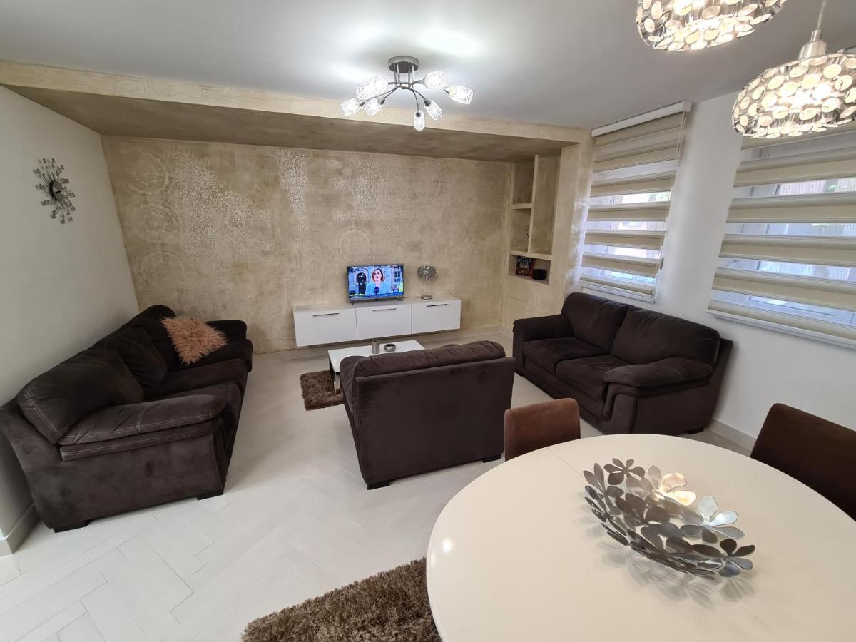 Adonis Apartment Novi Sad Exterior foto
